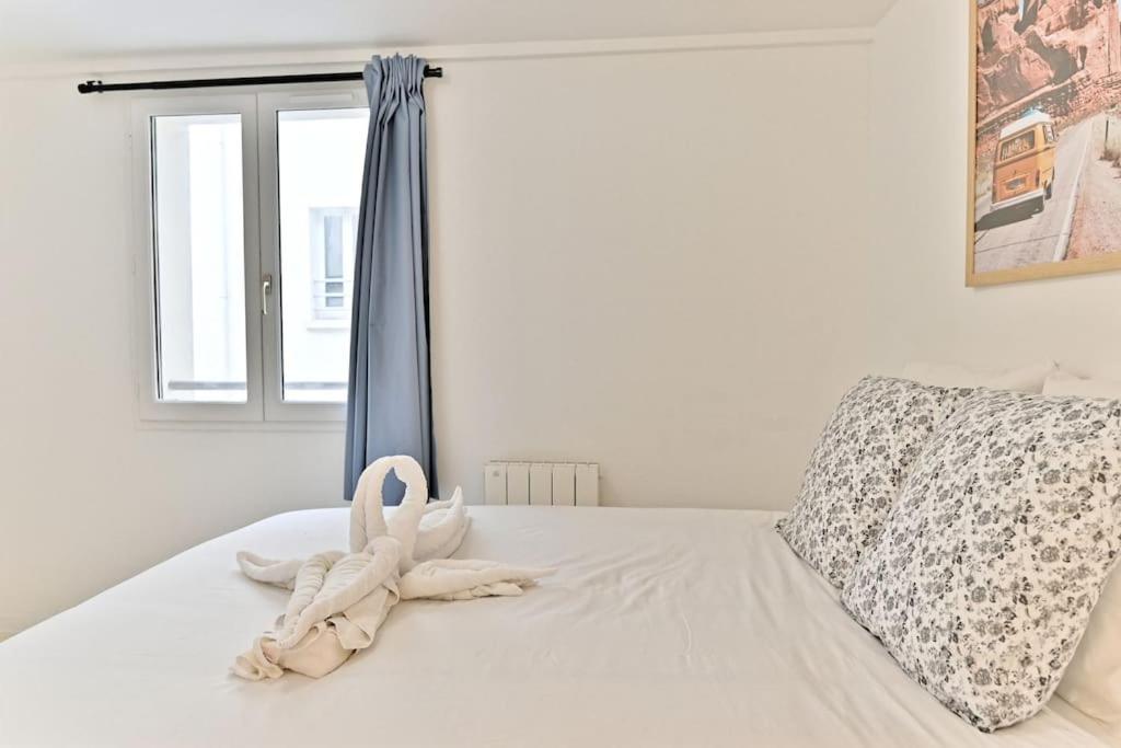 Appartement Proche Canal Saint Martin Parigi Esterno foto